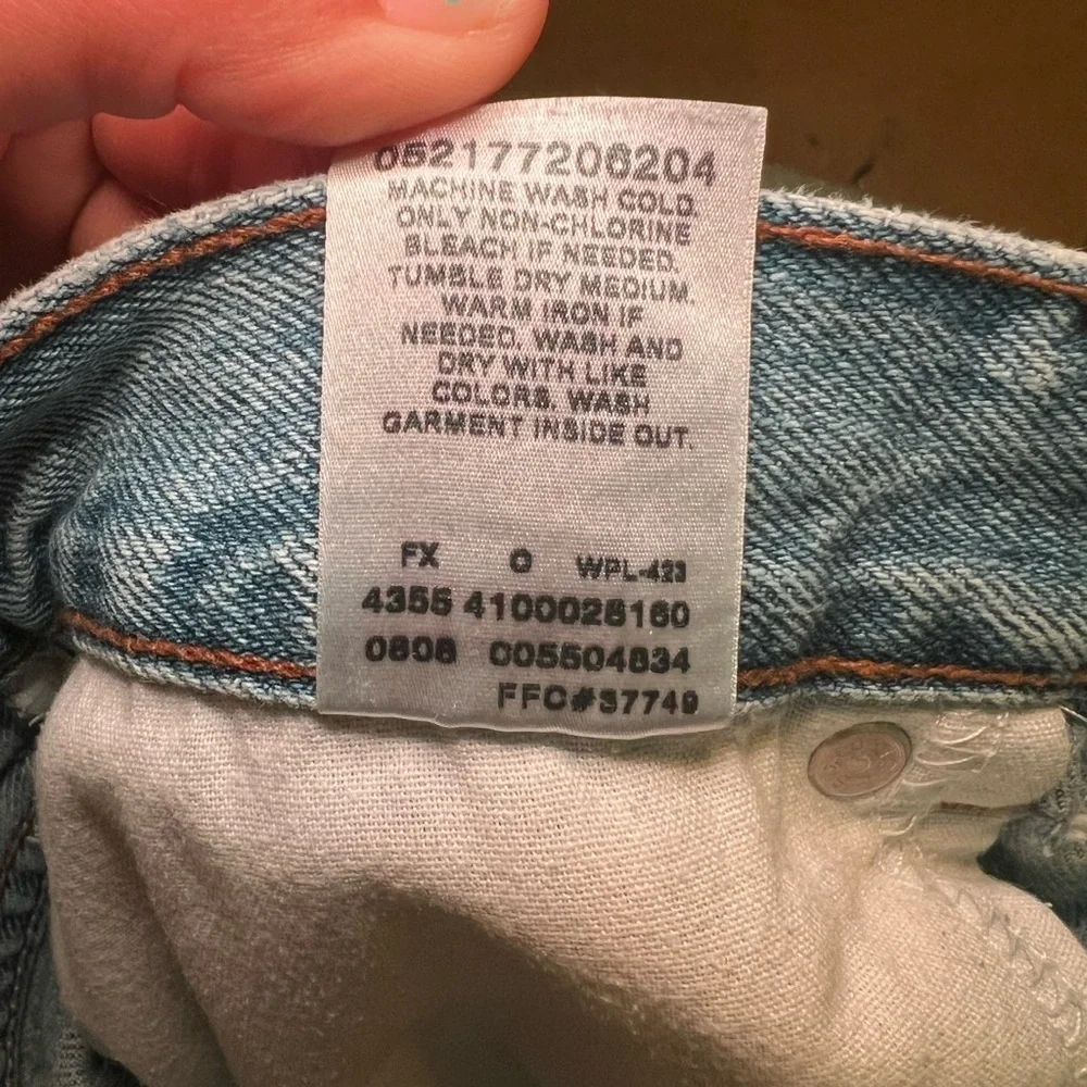 550 Levi's Men's Blue Jeans Size 36x32